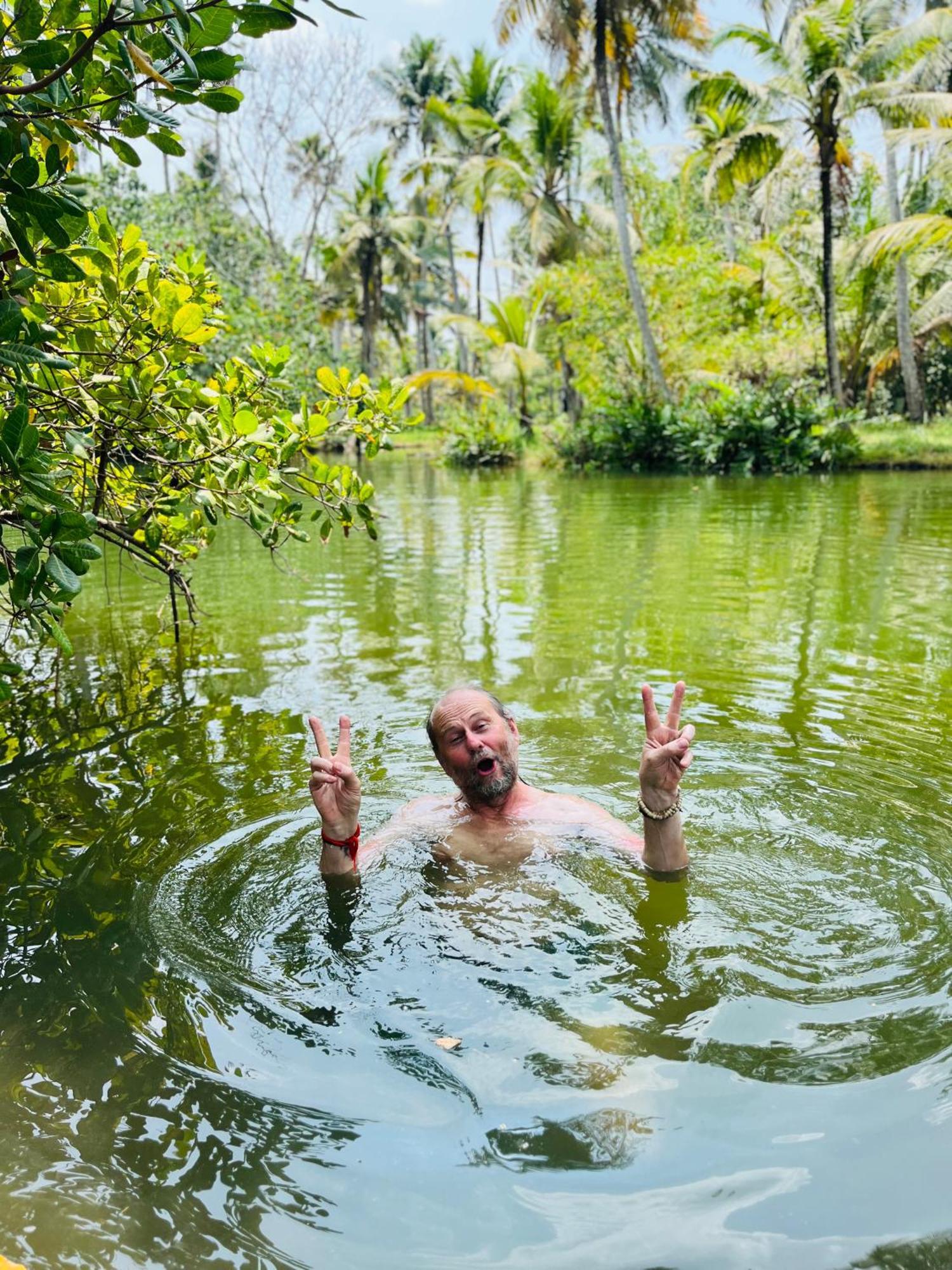 Riverrootsstays Mundrothuruth 外观 照片