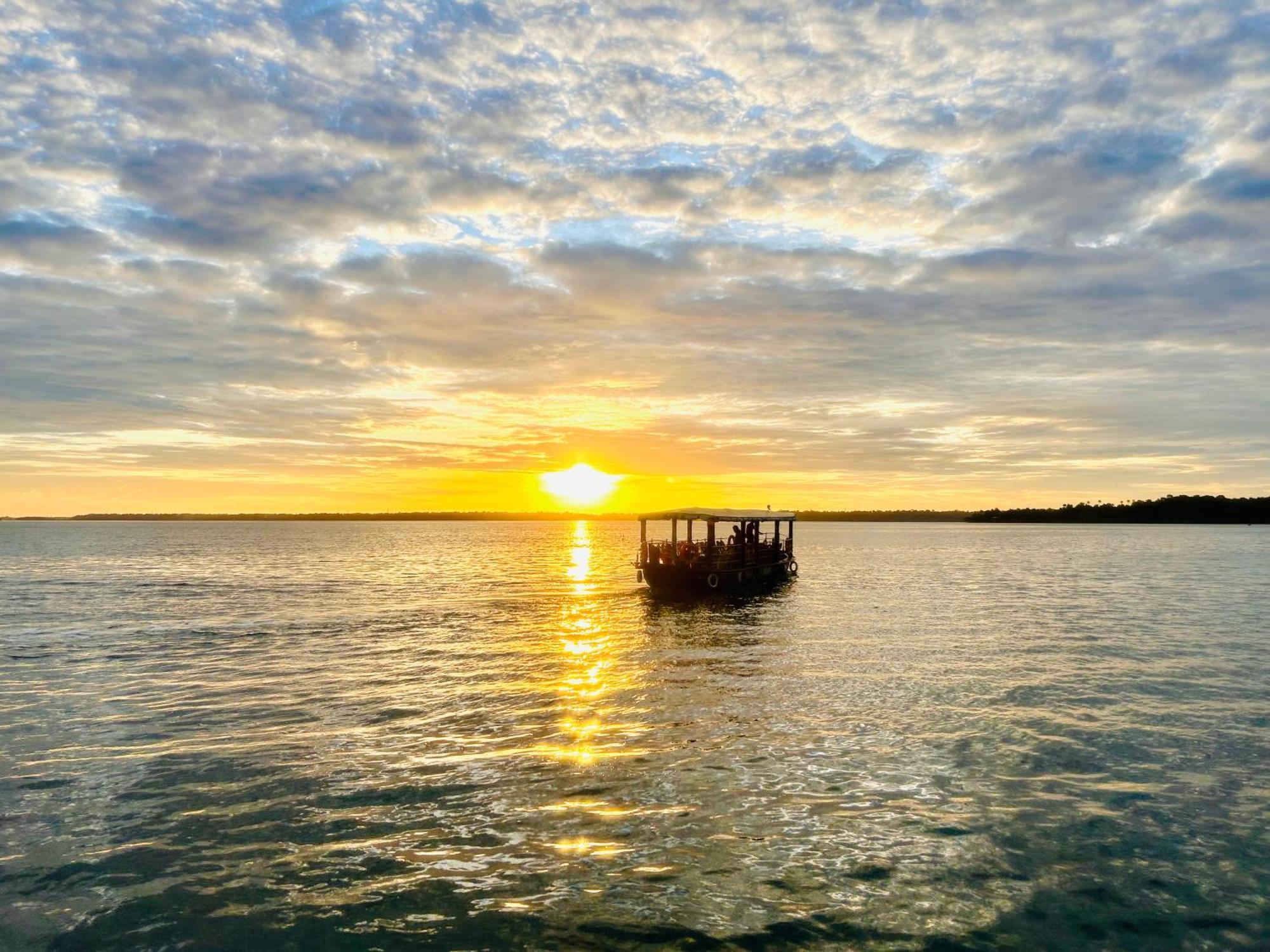 Riverrootsstays Mundrothuruth 外观 照片